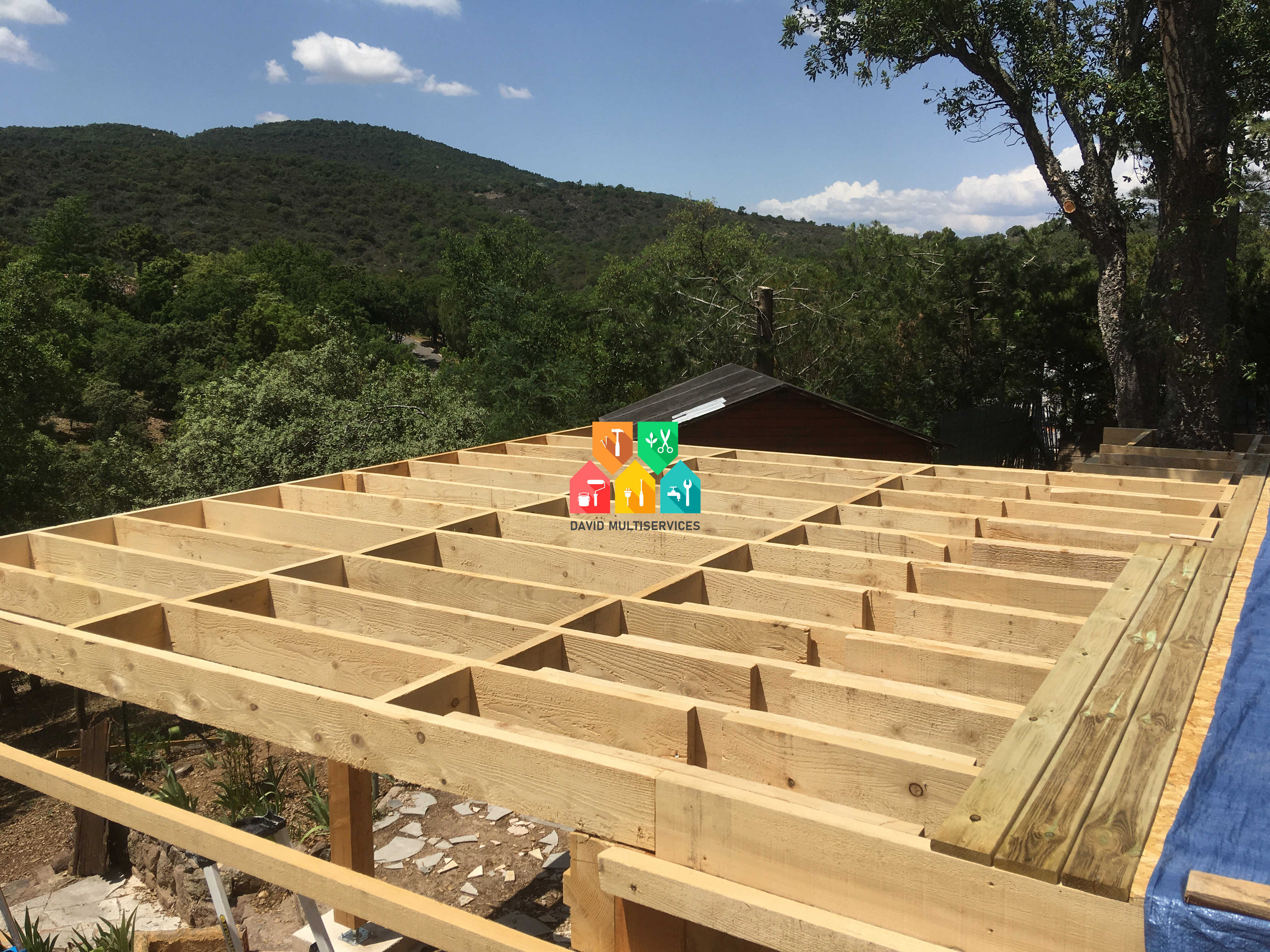 Création terrasse bois sur pilotis 